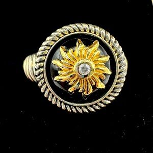 Gorgeous Diamond & Smooth Onyx Statement Ring